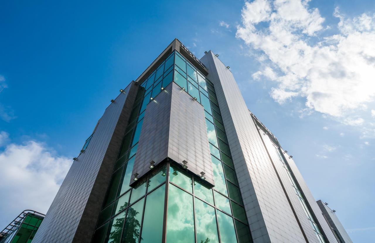 Capitol By Umbrella Hotel Tbilisi Exterior foto