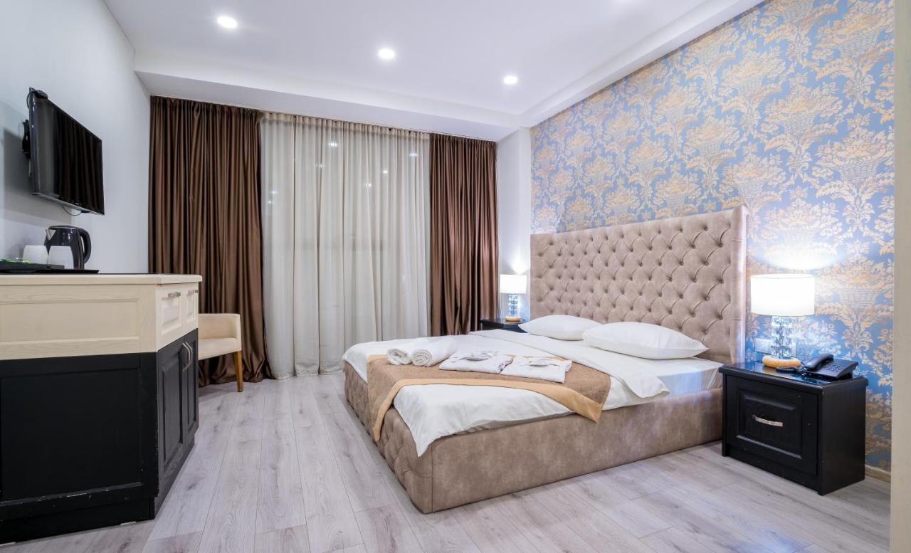 Capitol By Umbrella Hotel Tbilisi Exterior foto