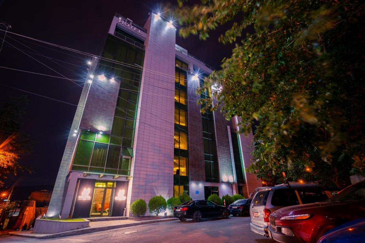 Capitol By Umbrella Hotel Tbilisi Exterior foto